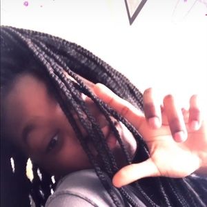 Meet your Posher, Casey